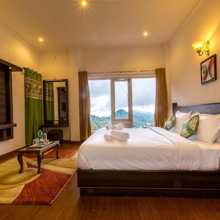 Atrium Grande Hotel Ooty Exterior photo