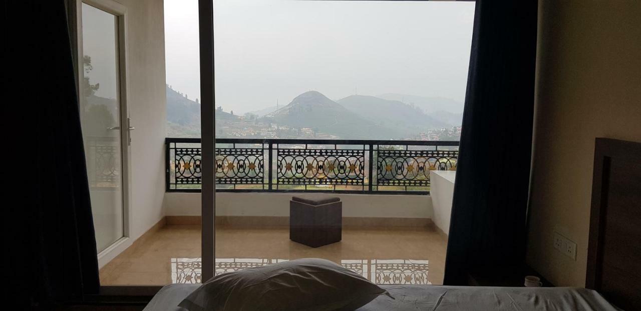 Atrium Grande Hotel Ooty Exterior photo